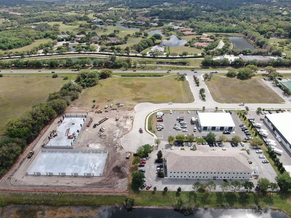 8240 Vicela Drive, Sarasota, FL 34240